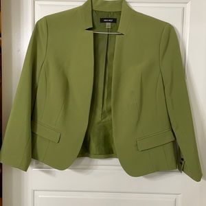 Ladie’s Dress Jacket